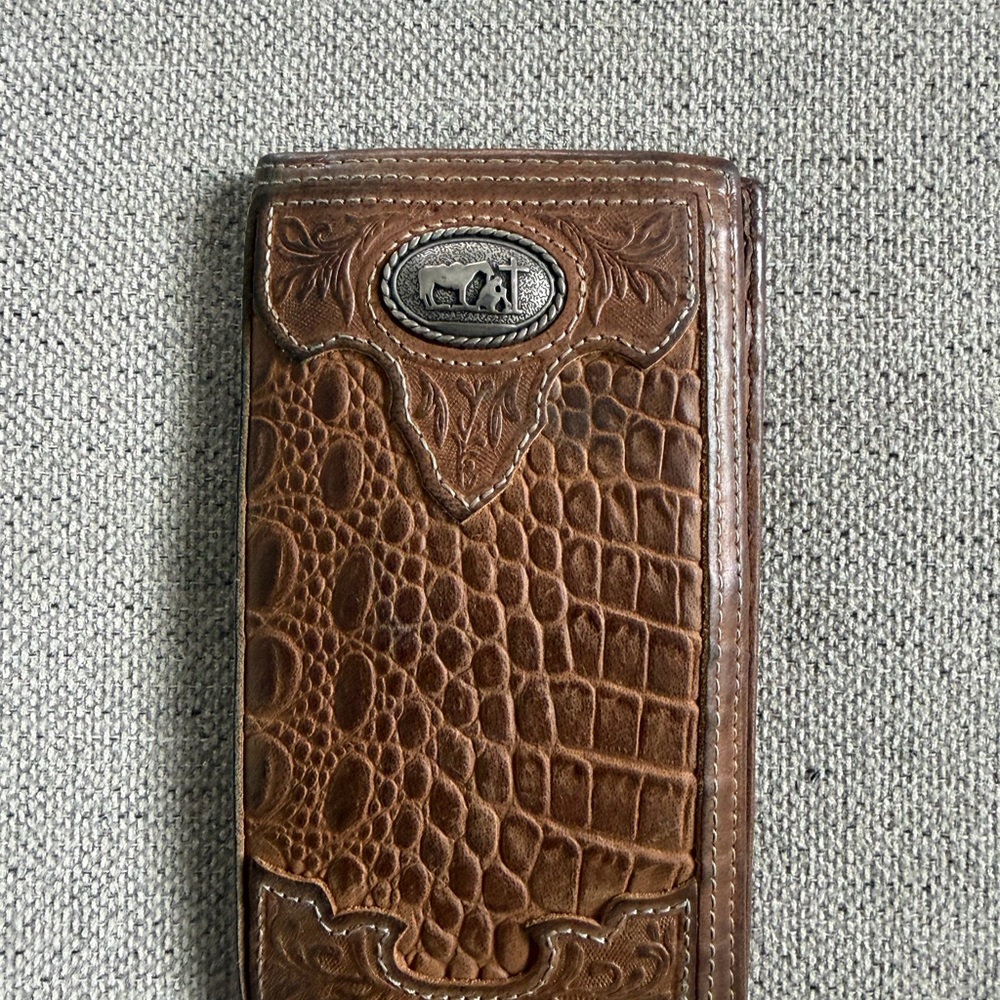 Cody James Bi-fold wallet